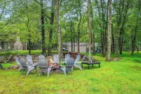 Double Diamond Lodge by Avantstay Group Escape w/ Firepit, Patio, Activities