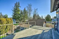 Bellingham Vacation Rental w/ Private Deck - 3-Star