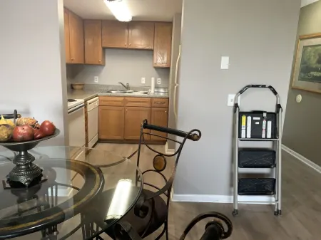 Waterfront, Amazing sunset overlooking pool.