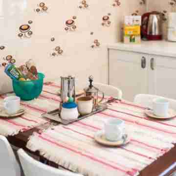 Enchanting Coastal with Views Dining/Meeting Rooms