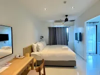 Calamint Residence Hotel