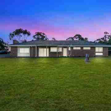 A Tranquil Retreat with Breath-taking Views Hotel Exterior