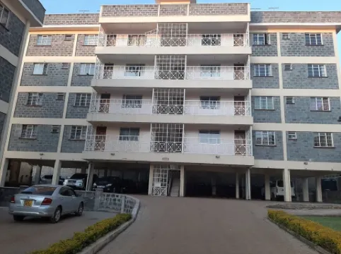 Evergreen Apt; a 3 BR flat in a great location