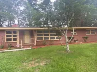 RayneBow Royalty Hotels in Orangeburg