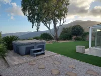 Grande Villa 10/12 Pers vue mer + Véhicule Hotels in Alata