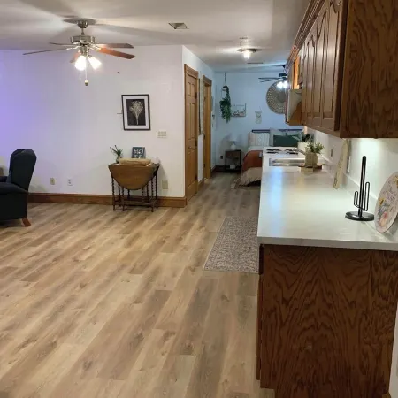Legacy House Studio Apartment Отели в г. Латимер Каунти
