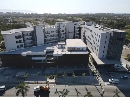 Apartment in VITANIA with a spectacular view of the Bay of Banderas Hotels in Las Jarretaderas