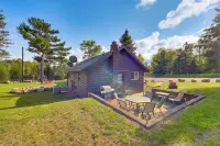 Hayward Retreat on the Chippewa Flowage w/ Dock! - Wifi