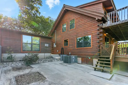 Frio Rivers Edge In The Heart Of Hill Country 3 Bedroom Cabin