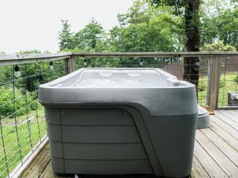 Soak in the Hot Tub & View the Stars Starlight Yurt"