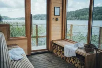 Hällsnäs Hotell & Restaurang فنادق في Molnlycke