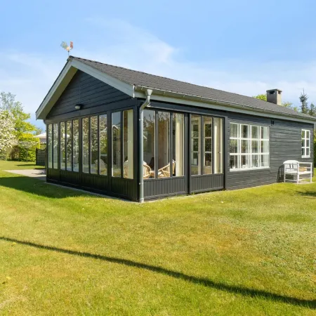 "Nantje" - 300m from the sea