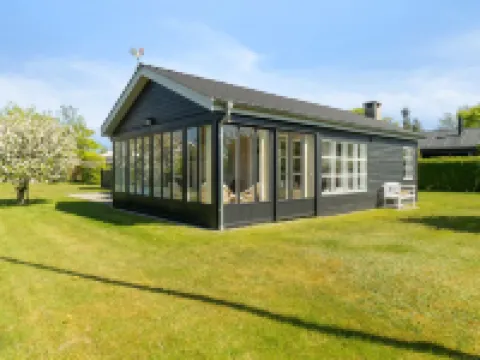 "Nantje" - 300m from the sea