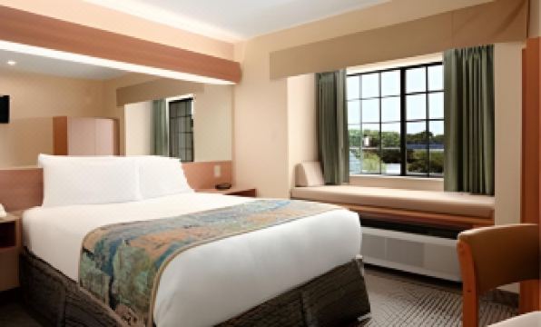 Hampton Inn & Suites Lakeland-South Polk Parkway