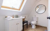 Downtown Cody Barn BnB; Sleeps 2 w/ A/C!