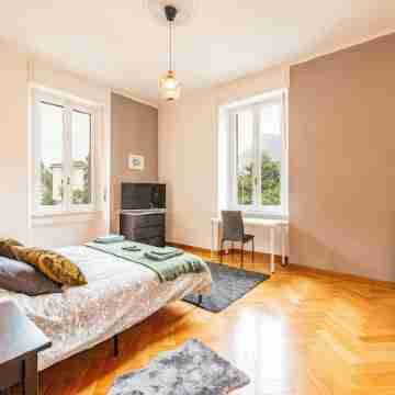 AHIMSA - Your classy place in the City Center Rooms