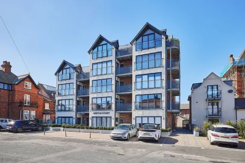 Host & Stay - Beach Pad