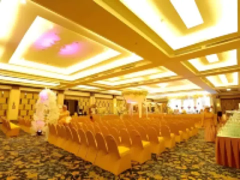 Plaza Inn Kendari Hoteles en Kendari