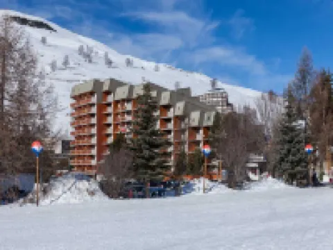 Retreat at Résidence Meijotel