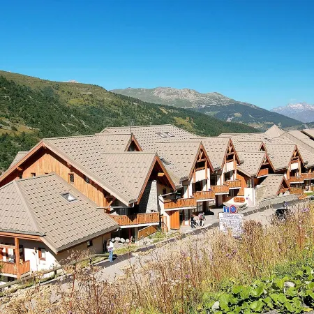 Chalet in French Alps with Balcony