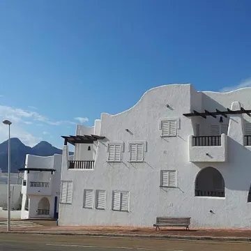 Apartment in la Isleta Near the Beach