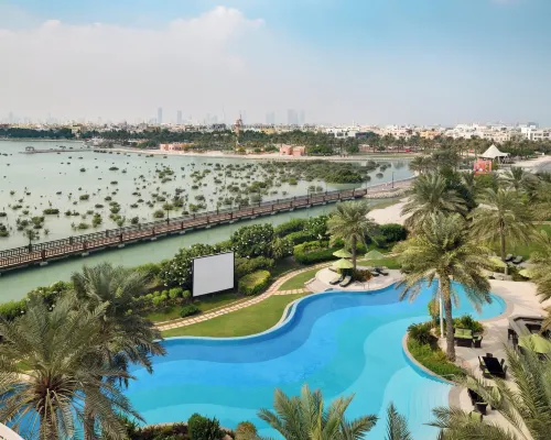 Mövenpick Bahrain Hotels in Muharraq