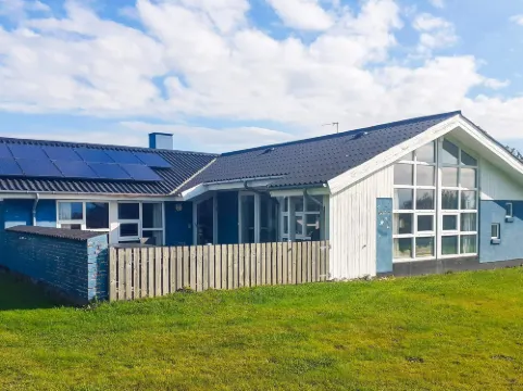 12 person holiday home in Vestervig-By Traum