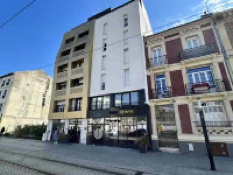 B&B HOTEL Le Havre Centre Hotels near Plage Le Havre