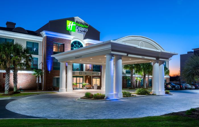 Holiday Inn Express & Suites FLORENCE I-95 & I-20 CIVIC CTR by IHG
