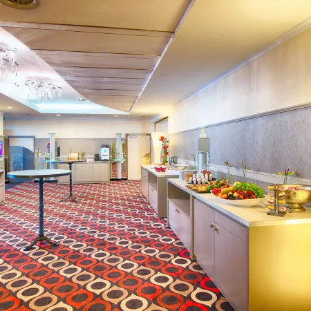 Leonardo Hotel Munich Arabellapark Отели рядом с достопримечательностью «Богенхаузен»