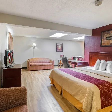 Spark by Hilton Hartford Vernon
