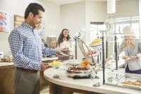Staybridge Suites MIAMI INTERNATIONAL AIRPORT by IHG - Bữa sáng