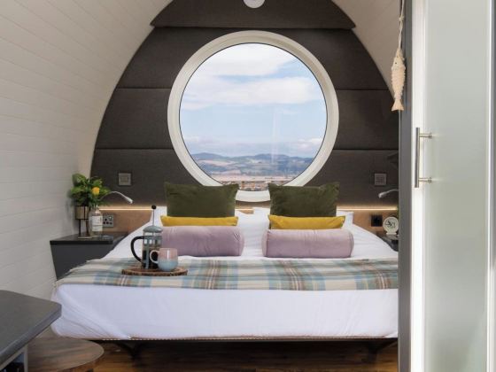 Seaview Cabin Sleeps 2 -Hot Tub - Parking