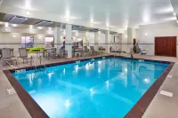 홀리데이 인 익스프레스 & 스위트 수 폴스 SW 바이 IHG - 수영장