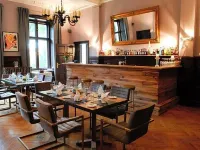 Romantik Hotel Schloss Reichenow Hotel di Gusow-Platkow