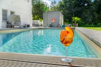 Parkhotel Rügen - Pools