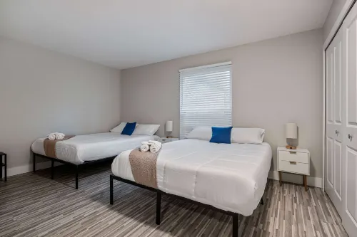 Spacious 2BR 1BA Haven - Perfect for Families Hotels in Rochester Hills