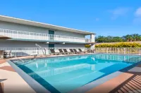 Quality Inn Near Blue Spring Hotels in DeBary