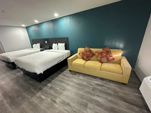 Studio 6 Houston, TX - Westchase - Motels