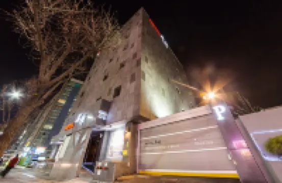 โรงแรม Myeong Jak