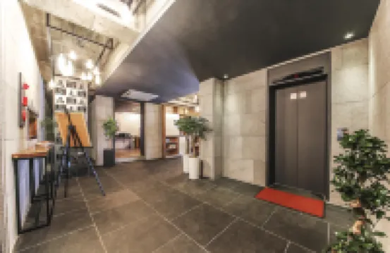 春川市城市酒店