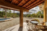 Casa de Campo com Vista Piscina e rea Gourmet Hotels in Jacarei