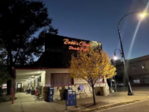 Bobbi's Classic Motel Hotels in Converse County