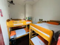 A&T Amazon Backpacker - Rooftop Hotels in 