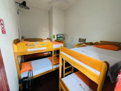 A&T Amazon Backpacker - Rooftop Hoteles en 