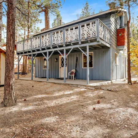 Sweet Cabin Home Gateway #2576