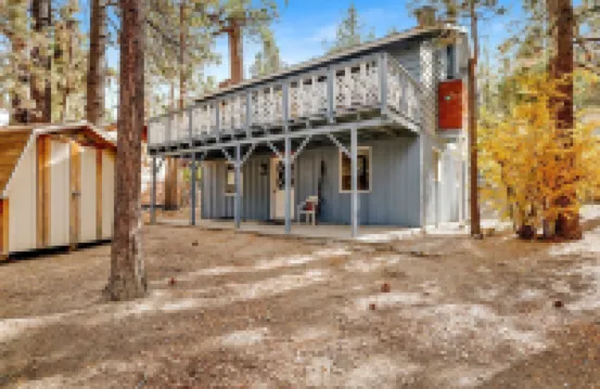 Sweet Cabin Home Gateway #2576