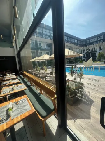 Peravi Suites at Embassy Gardens