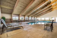 AmericInn by Wyndham Beloit - Pools