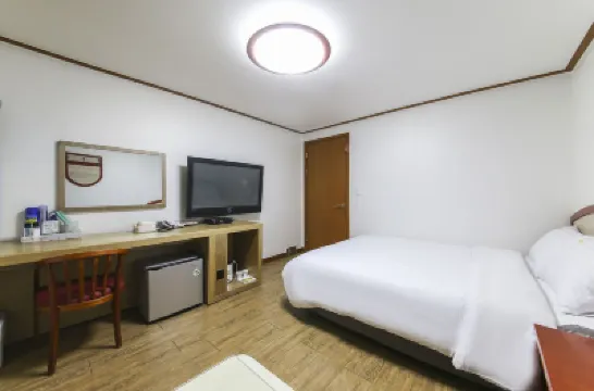 Hotel Coco Hôtels à proximité de : Plage Chuam